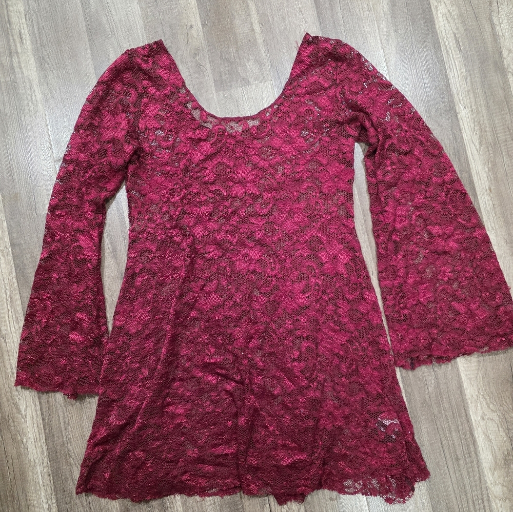 Blackmilk Arabella wine dress lace trumpet sleeves Dollskill limited red - Picture 4 of 10